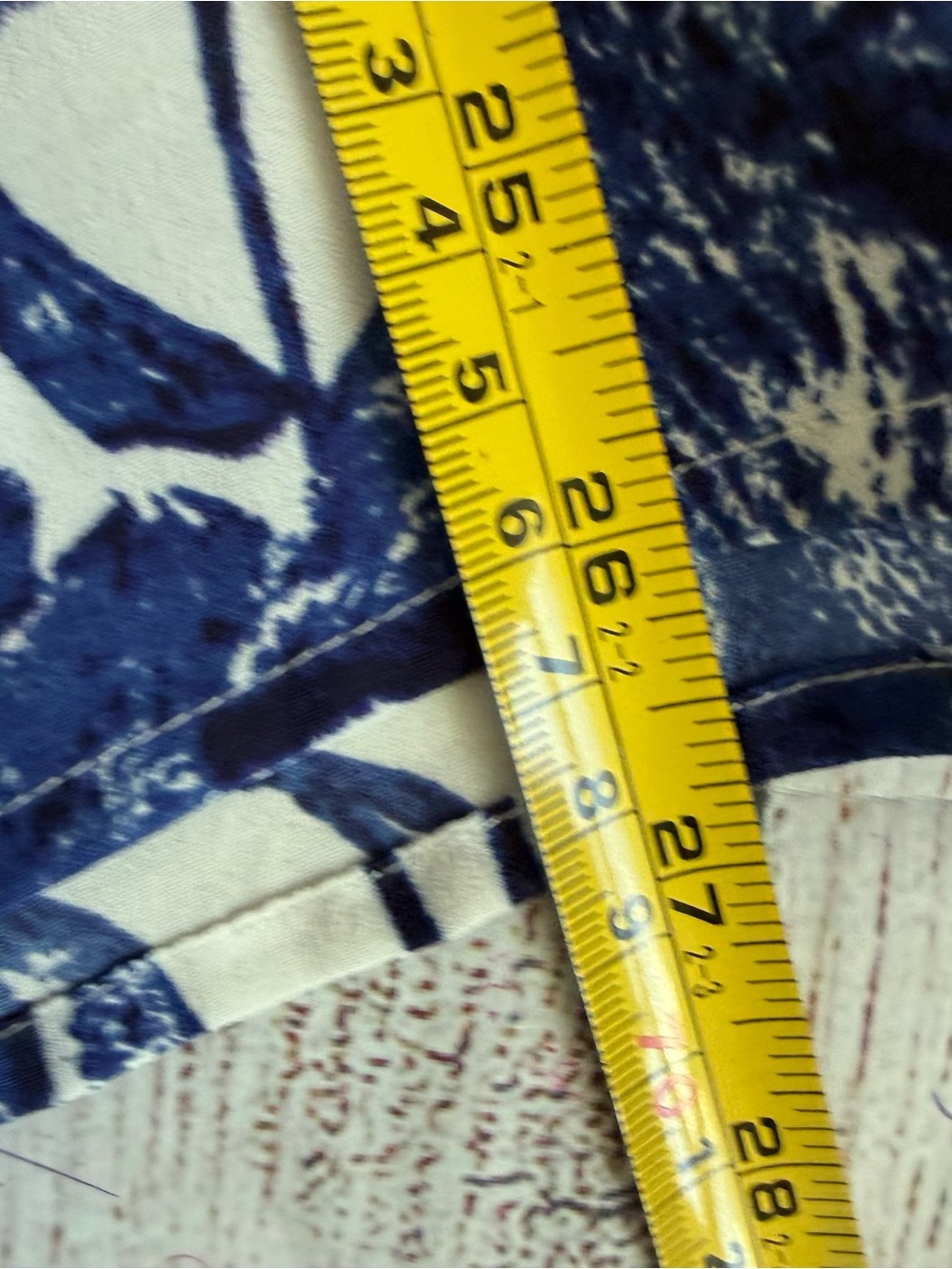 ANN TAYLOR Blue and White Floral Blouse Top Medium - Picture 6 of 7